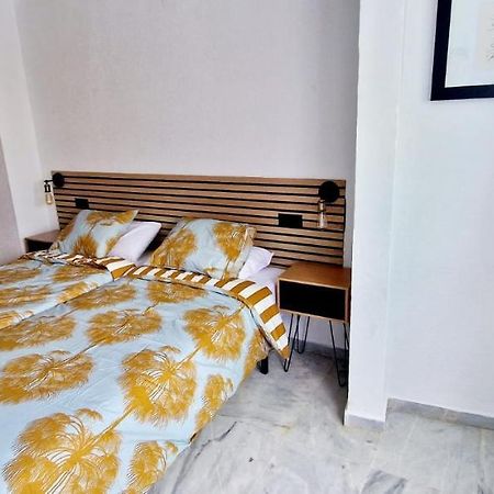 Plaza Santa Ana Apartment เบนิดอร์ม ภายนอก รูปภาพ