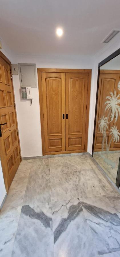 Plaza Santa Ana Apartment เบนิดอร์ม ภายนอก รูปภาพ